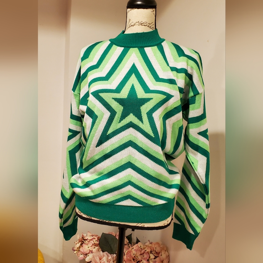 The Tellier  Woman's Vibrant Green Patterned Sweater,Size L